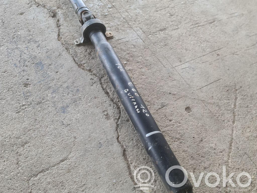 BMW 5 E60 E61 Kardāns komplektā 