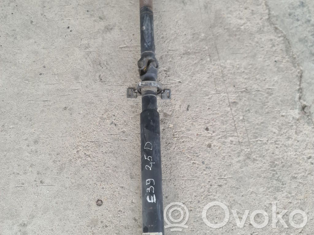 BMW 5 E39 Kardanas komplekte 