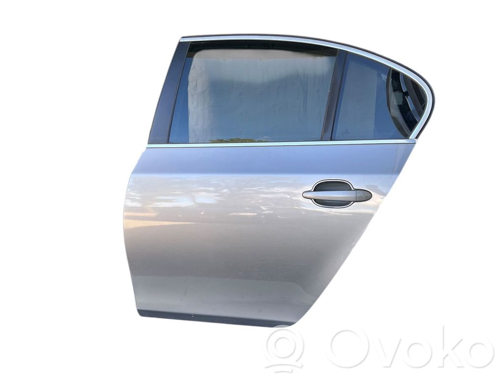 BMW 5 E60 E61 Galinės durys 