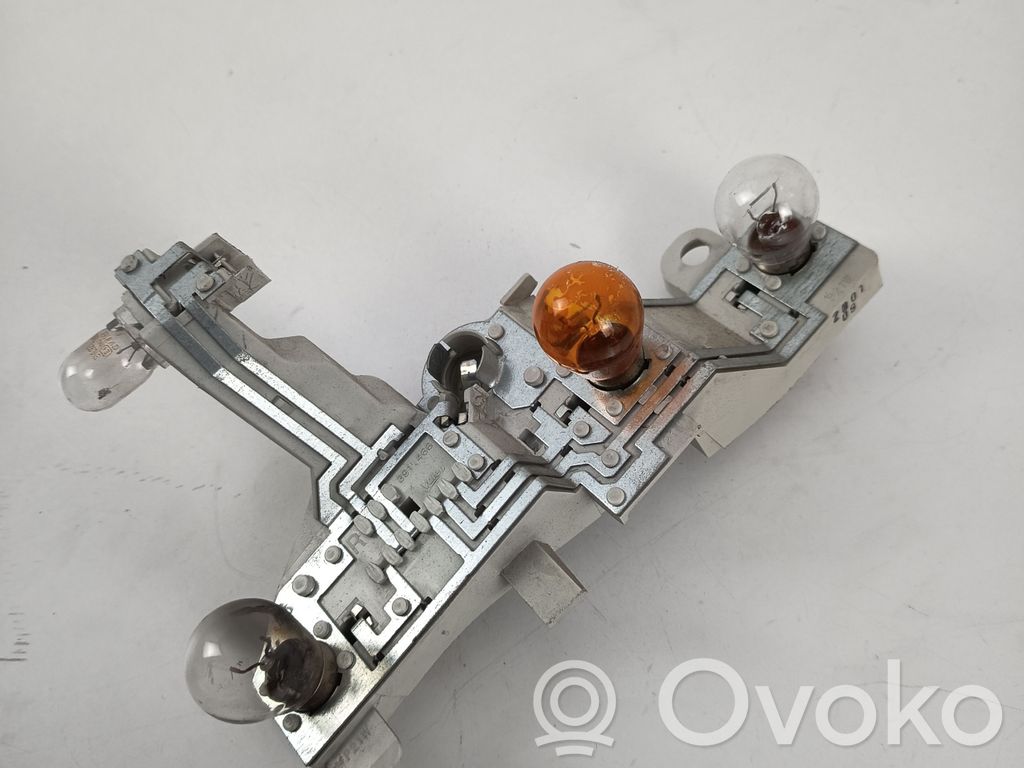 BMW 1 E81 E87 Tail light bulb cover holder 