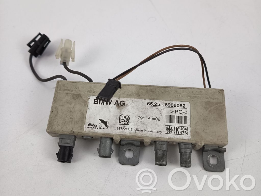 BMW 5 E39 Antenos stiprintuvas 
