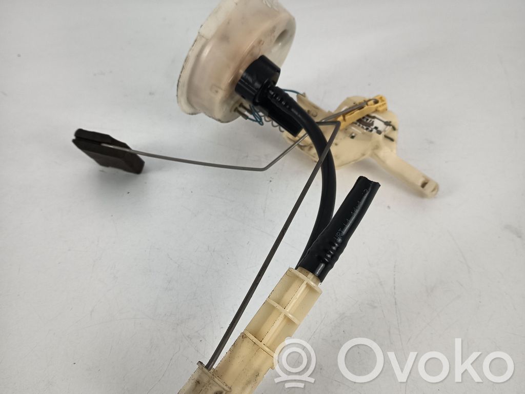 BMW 3 E46 Fuel level sensor 