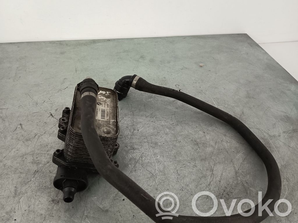 BMW 5 E60 E61 Transmisijos tepalo aušintuvas 