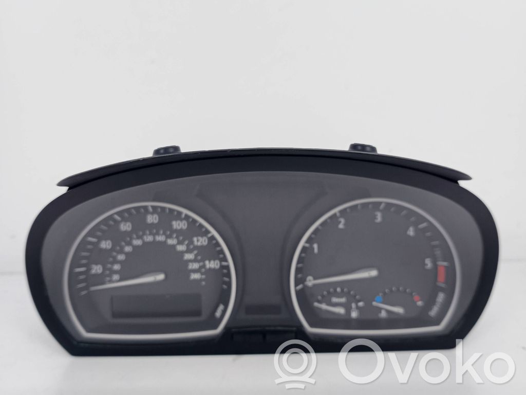 BMW X3 E83 Speedometer (instrument cluster) 