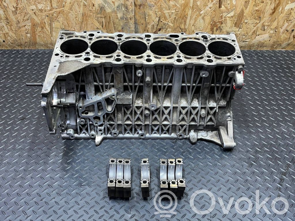 Blocco motore   7792822