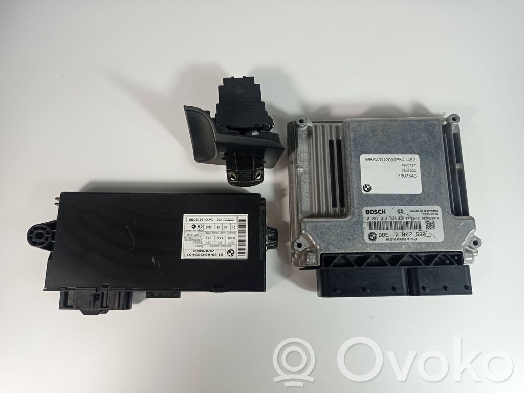 Unidad de control/módulo del motor   7807530,6943834