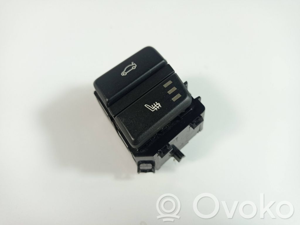 BMW 5 E60 E61 Seat heating switch 