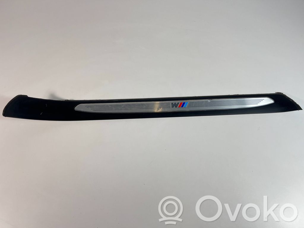 BMW 3 E90 E91 Moldura protectora del borde delantero 