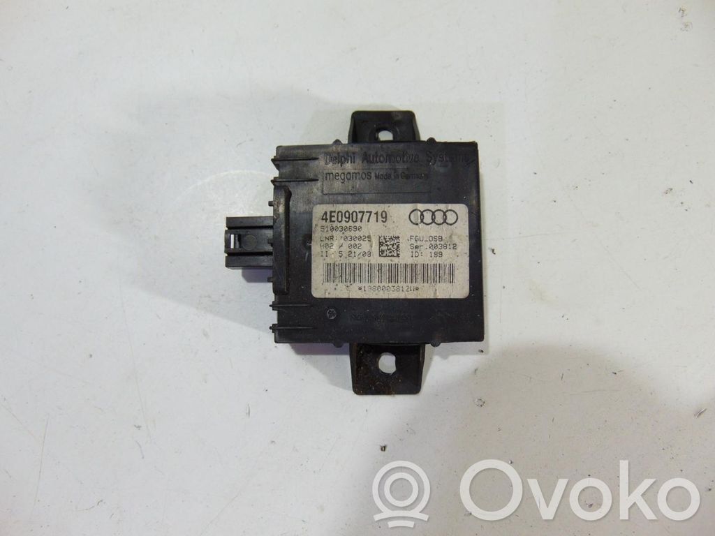 Alarm control unit/module   4E0907719