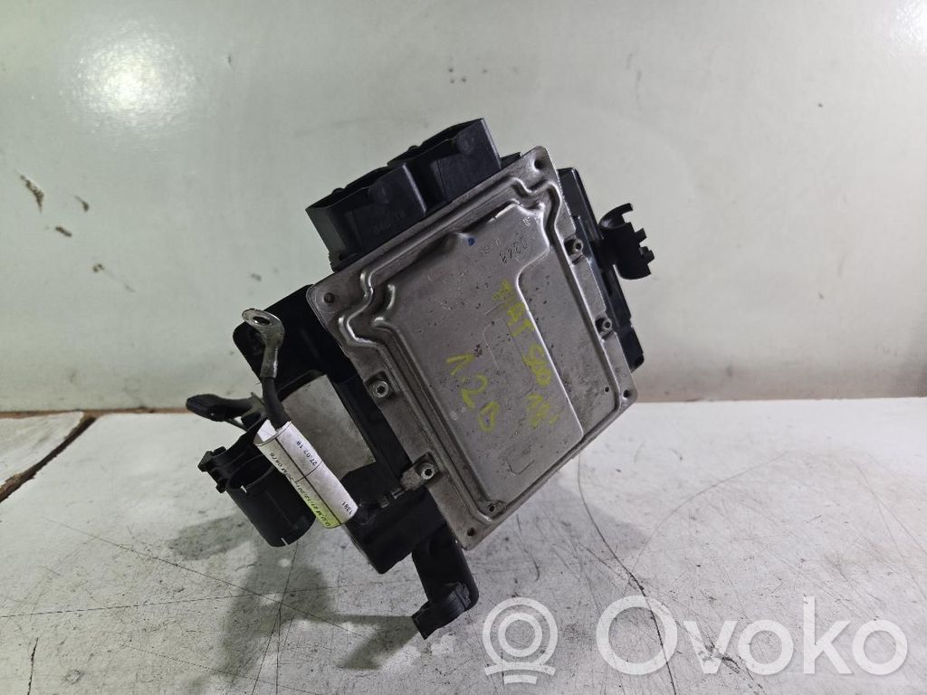 Fiat 500X Engine control unit/module ECU 