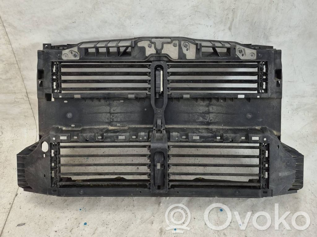 Radiatoru panelis   JX6BA16E146B