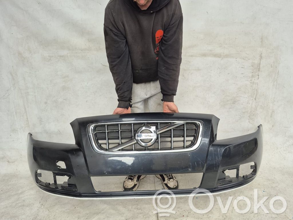 Etupuskuri   30678623