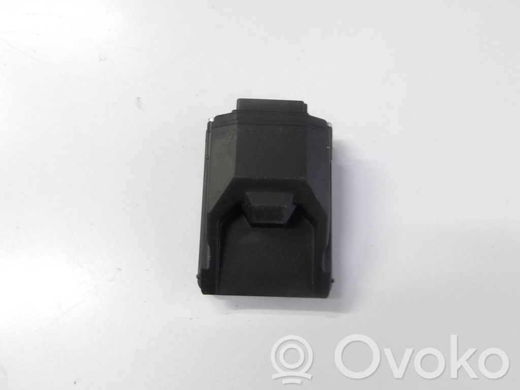 Windshield/windscreen camera   284G34EA0B,234035114