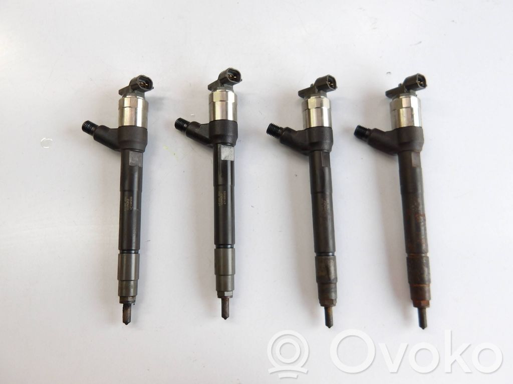 Opel Astra K Inyector de combustible 