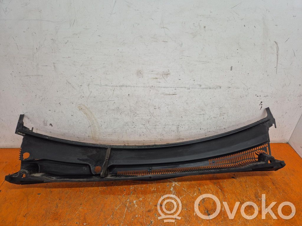 Ford Fusion Wiper trim 