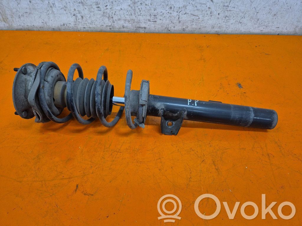 BMW 1 E81 E87 Front shock absorber with coil spring 