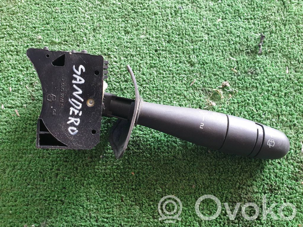 Dacia Sandero II Wiper control stalk 