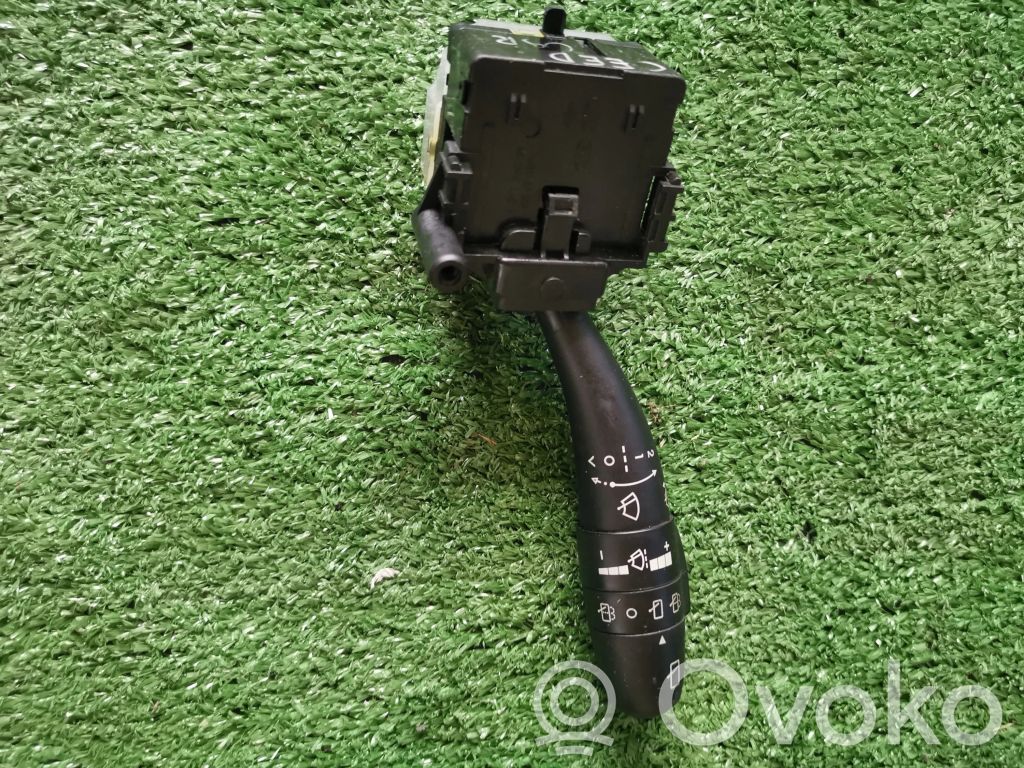 KIA Ceed Wiper control stalk 
