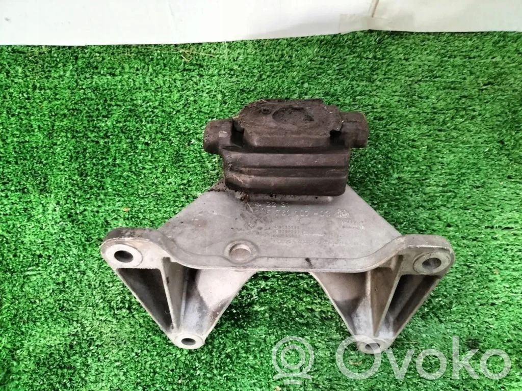 BMW 5 E60 E61 Gearbox mounting bracket 