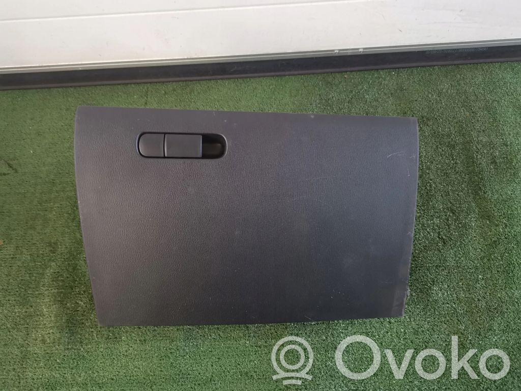 Mazda CX-5 Daiktadėžės (bordačioko) komplektas 