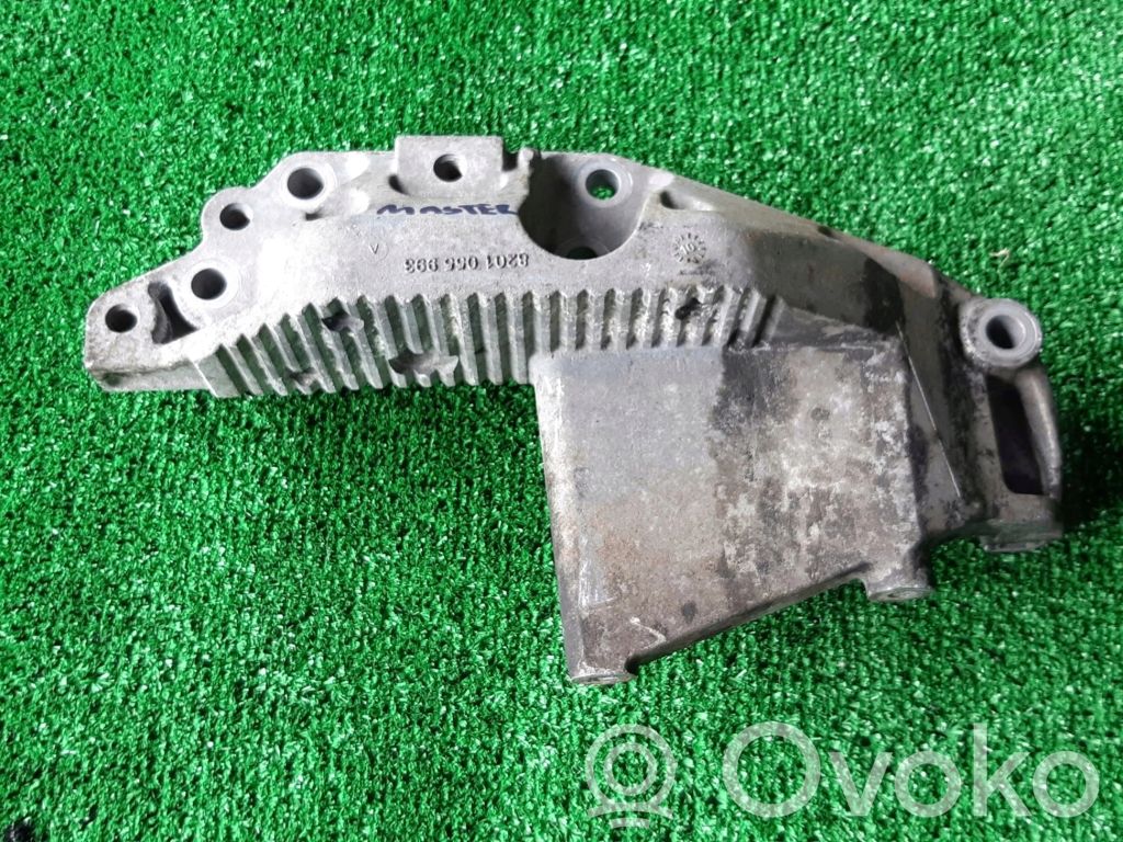 Renault Master III Engine mounting bracket 