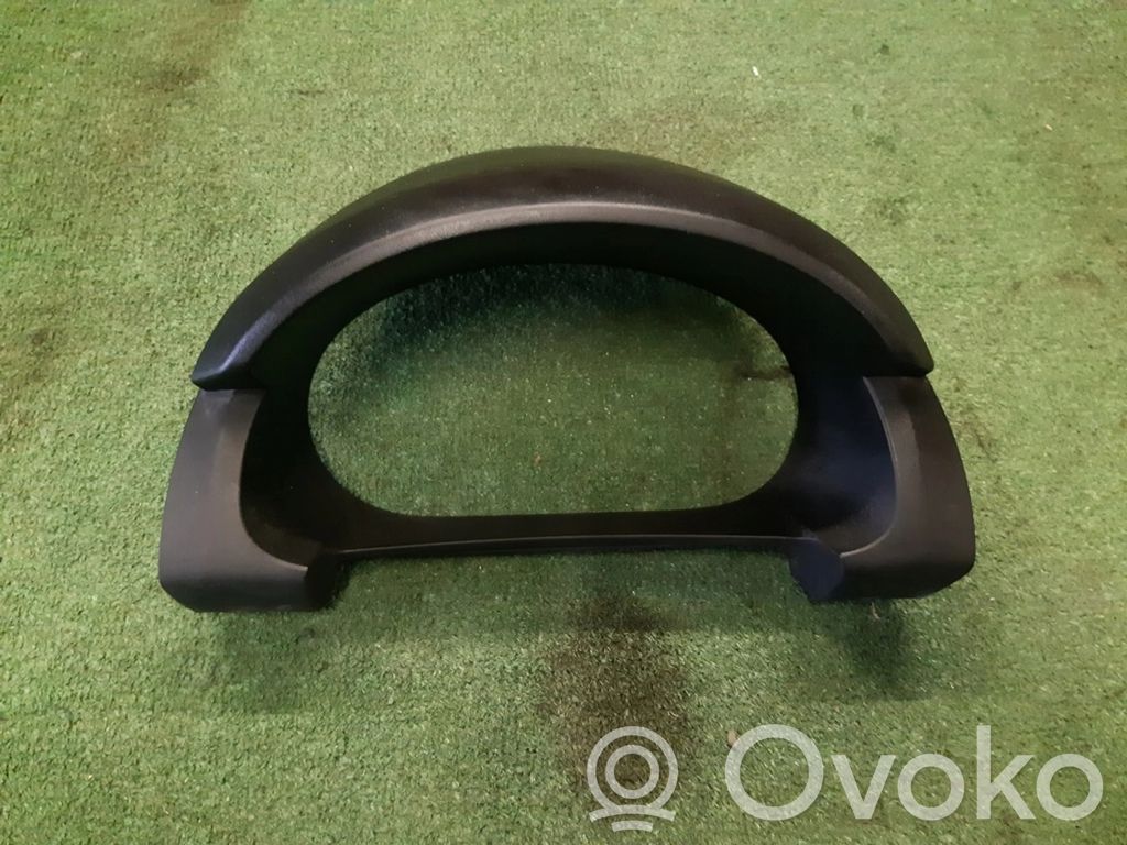 Mazda 5 Dashboard trim 