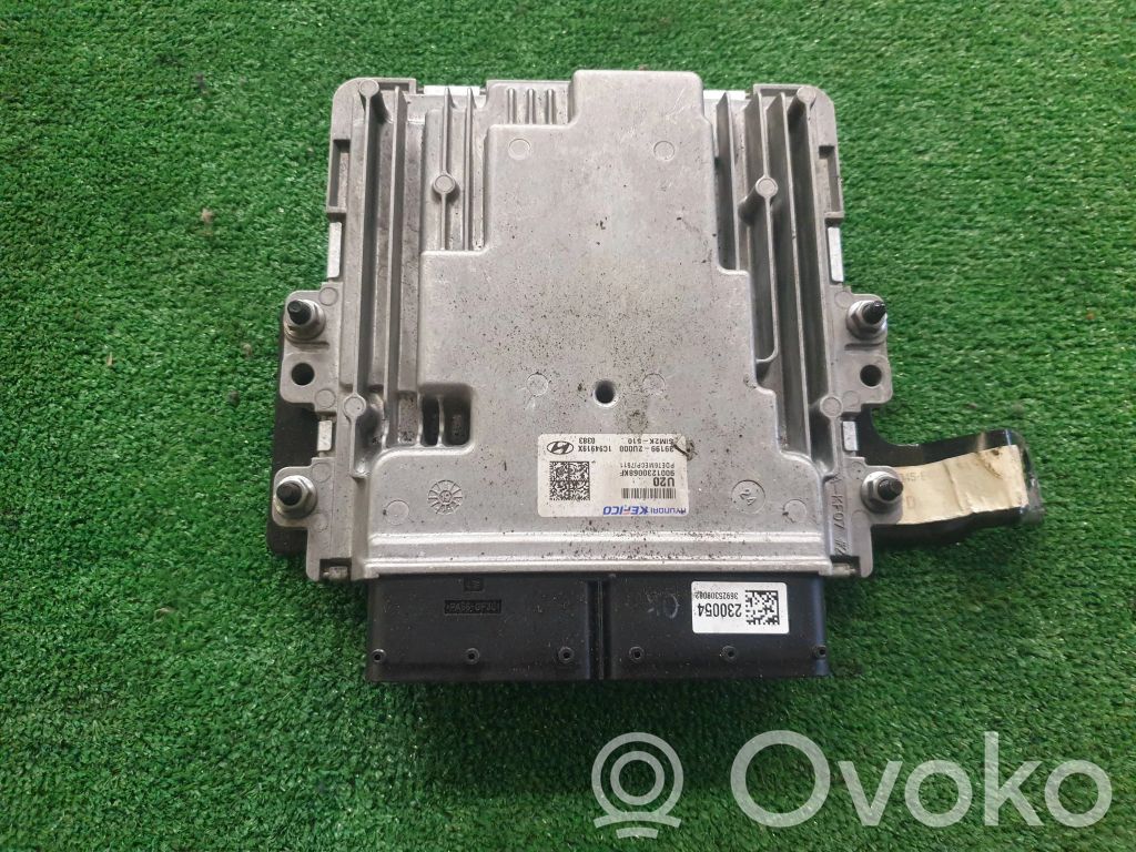 Hyundai i30 Engine control unit/module 