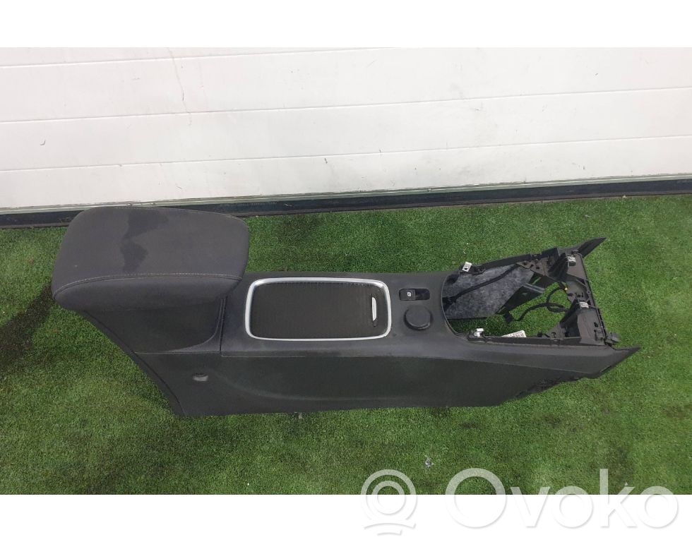Opel Astra K Center console 