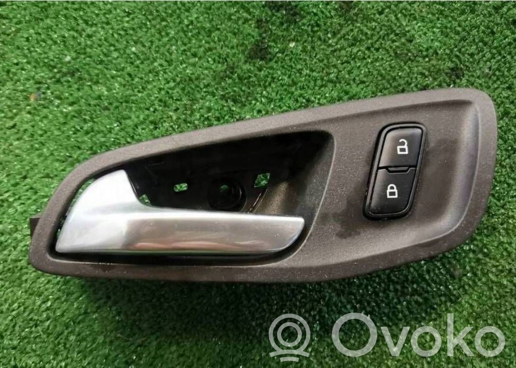 Manecilla interna puerta delantera   BK21V22601BE