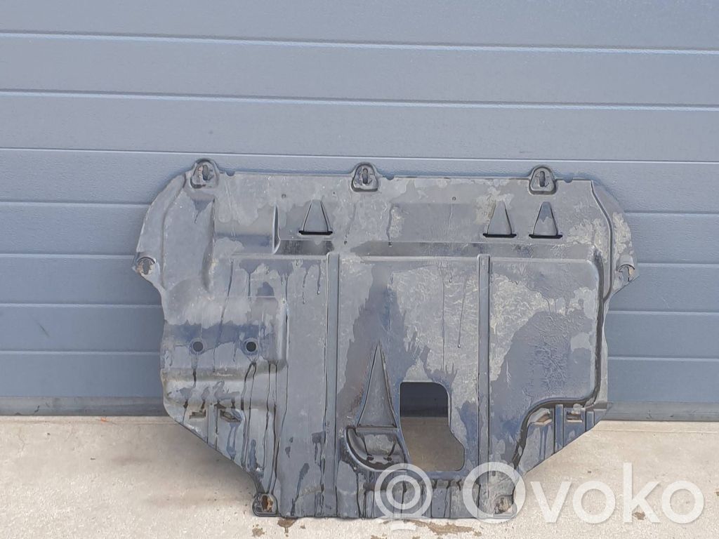 Ford C-MAX I Engine splash shield/under tray 
