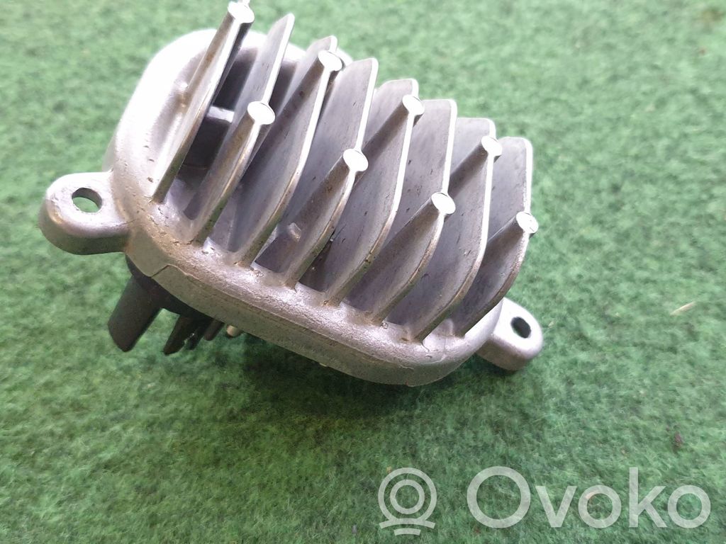 Audi A4 S4 B9 8W Módulo de control de balasto LED 