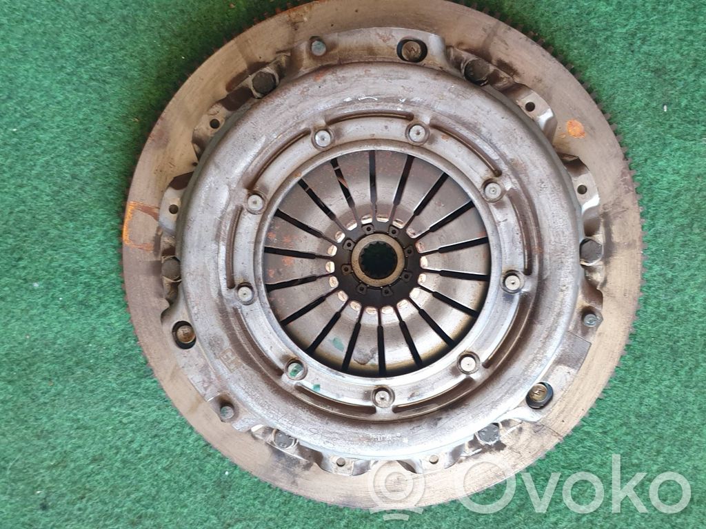 Opel Corsa D Sankabos komplektas 