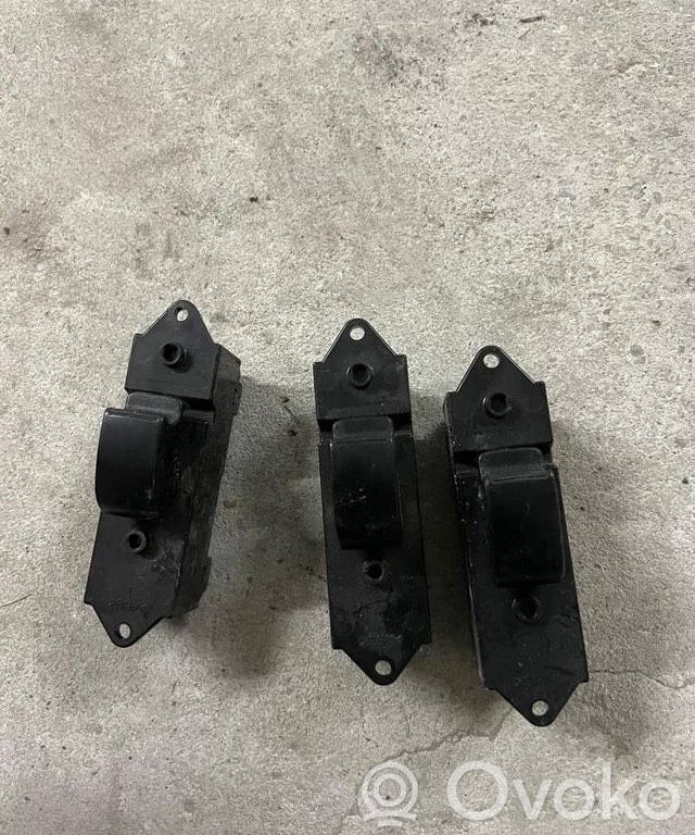 Interruptor del elevalunas eléctrico   8608A066,8608A067,8608A065,8608A160
