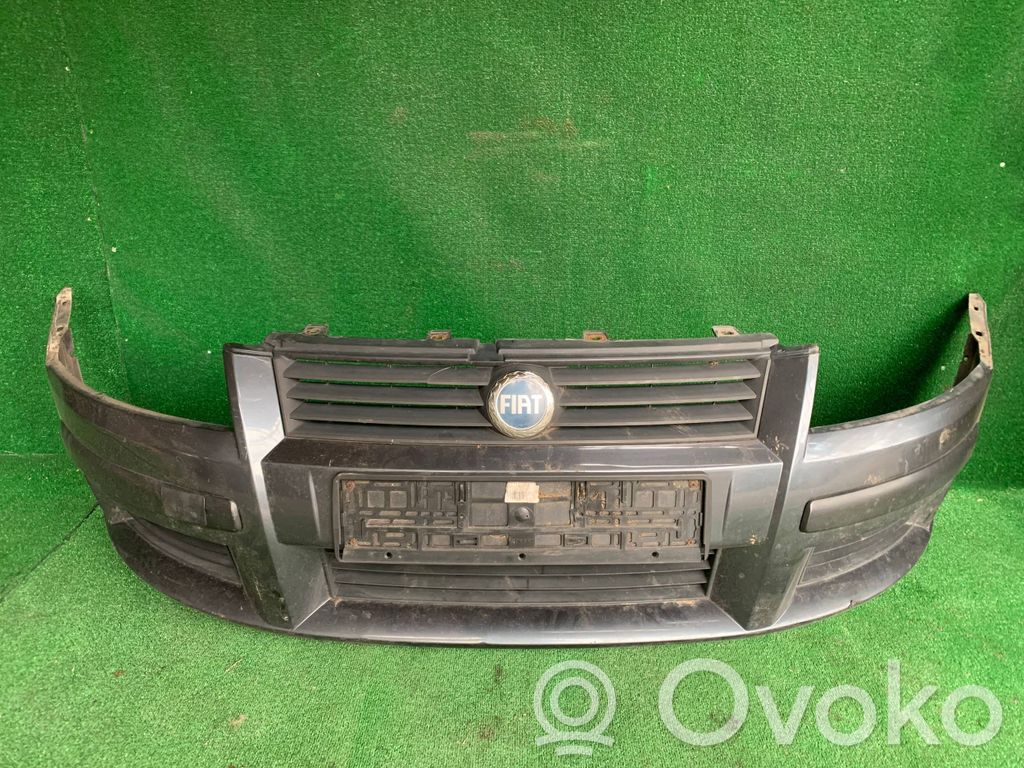 Fiat Stilo Parachoques delantero 