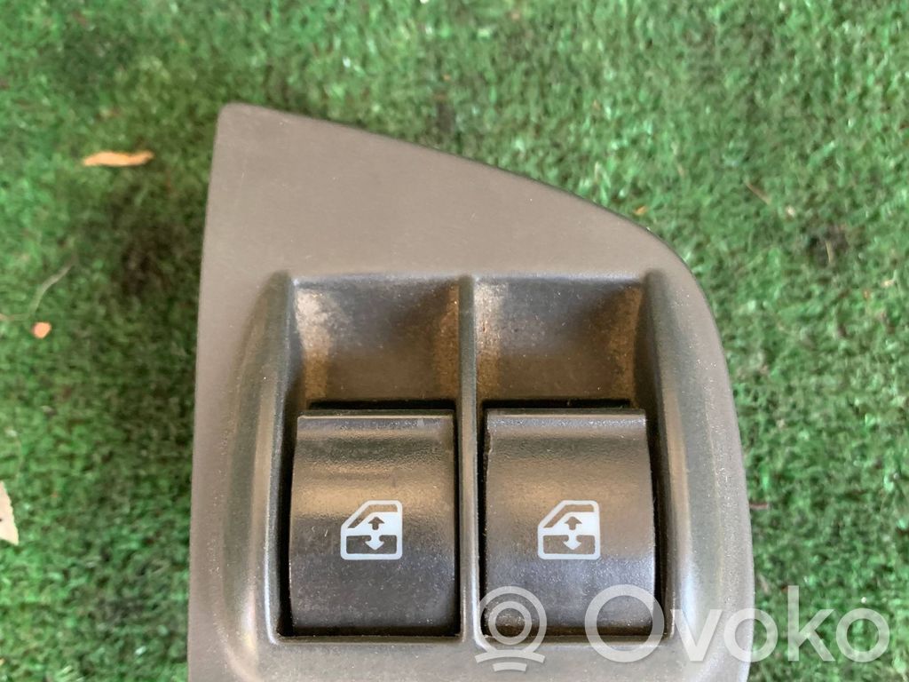 Fiat Doblo Interruptor del elevalunas eléctrico 