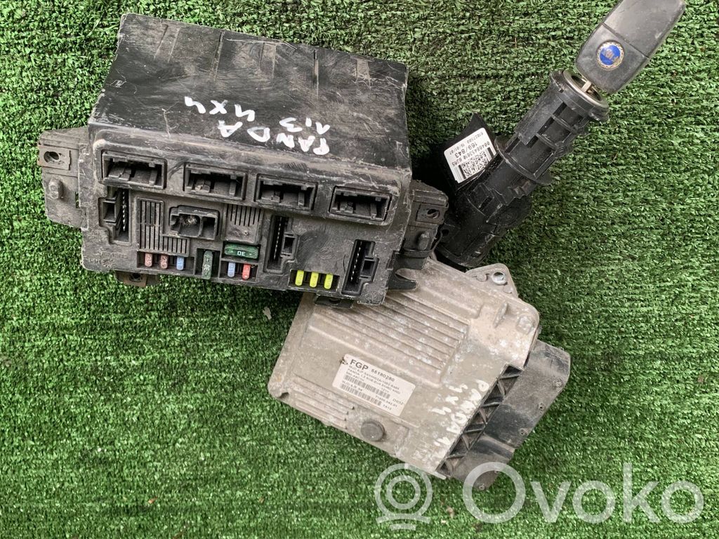 Fiat Panda II Unidad de control/módulo del motor 