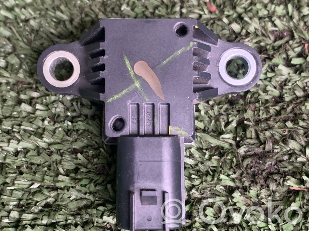 Mazda 3 III Airbagsensor Crashsensor Drucksensor 