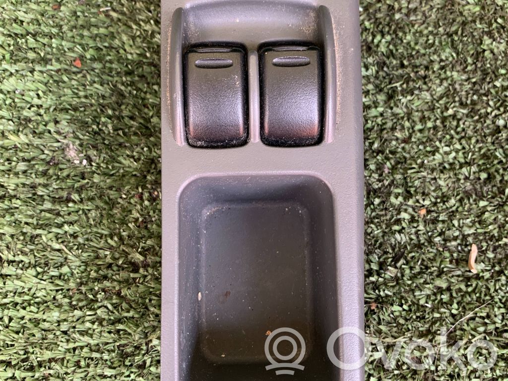 Electric window control switch   96230793,S2L0215921D