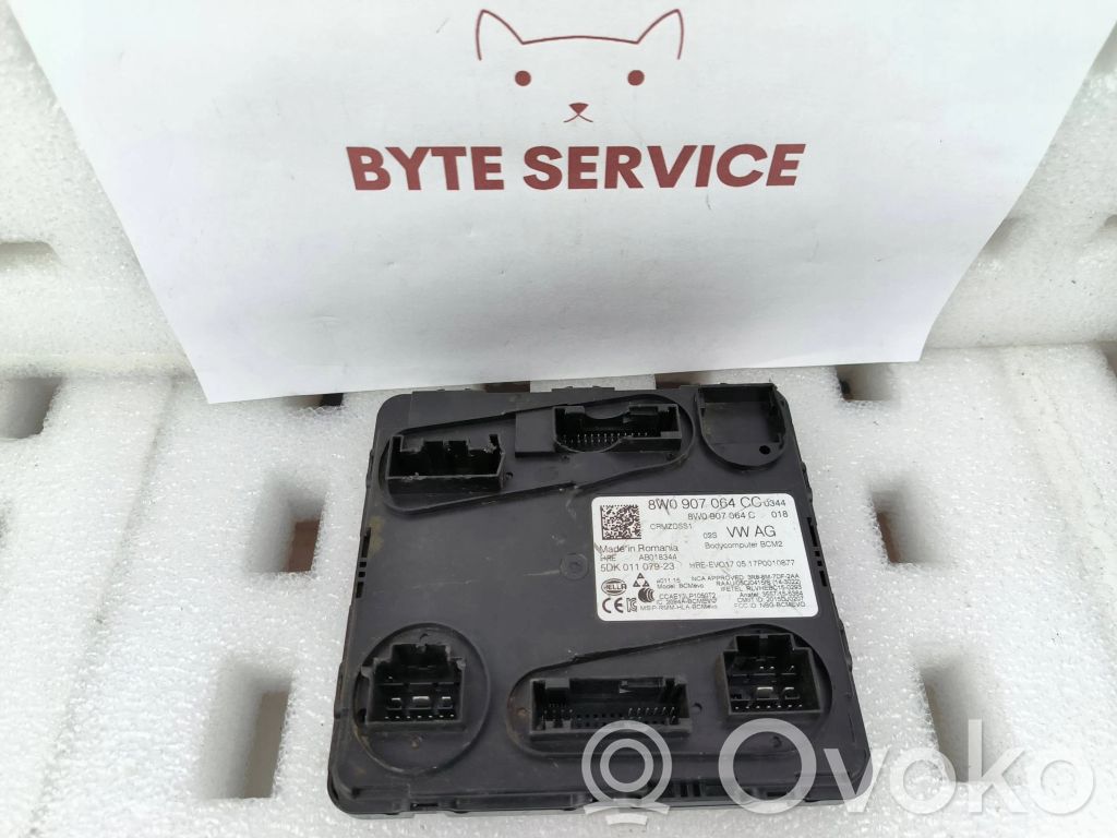 Audi A4 S4 B9 8W Komforto modulis 