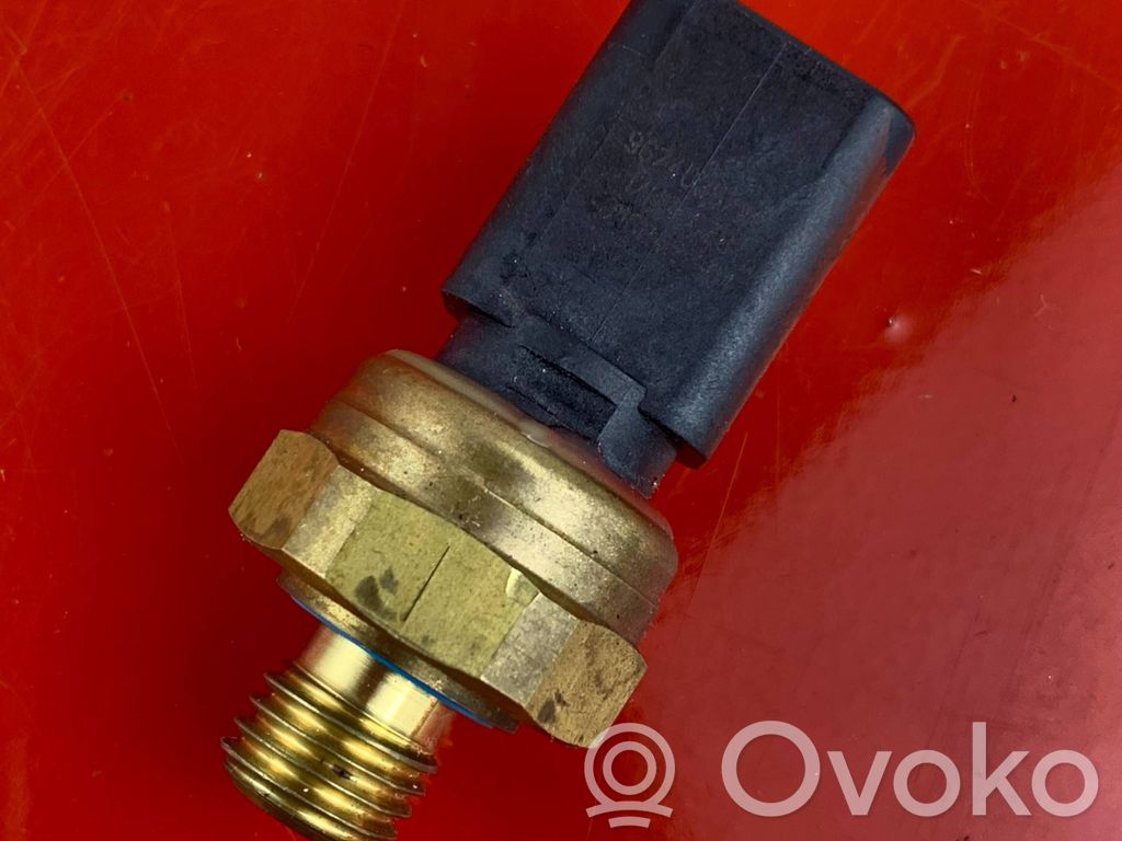 Peugeot 5008 II Sensor de presión del aceite 