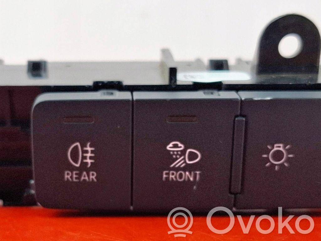 Audi A6 S6 C8 4K Light switch 