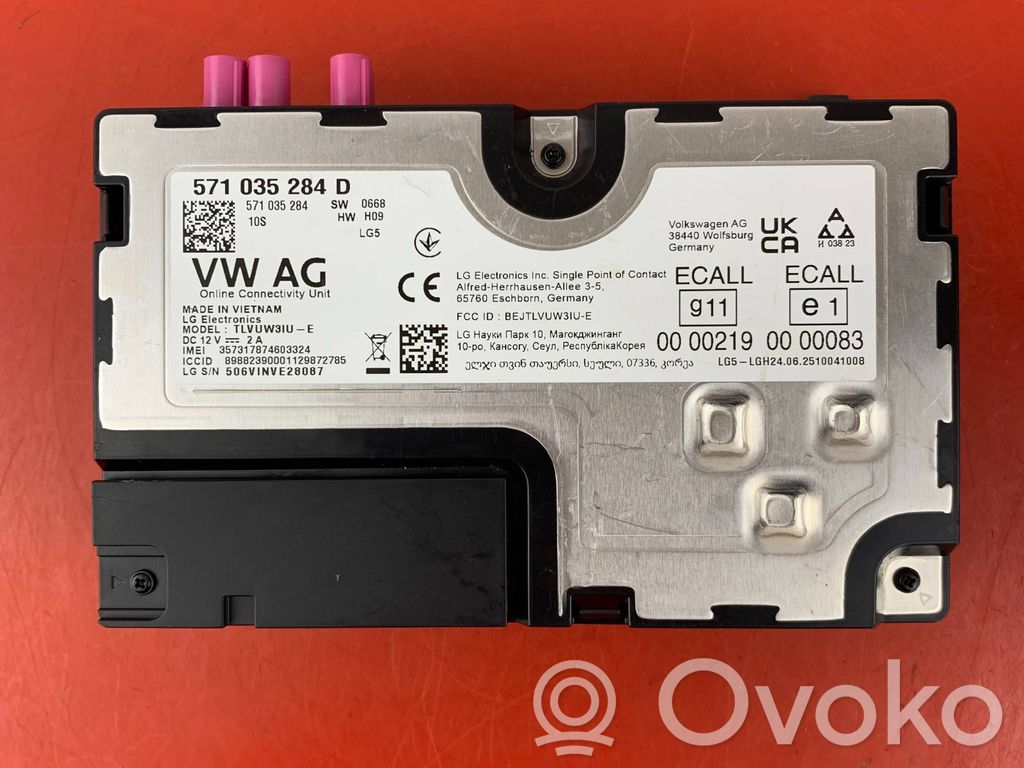 Volkswagen Golf VIII Central body control module 