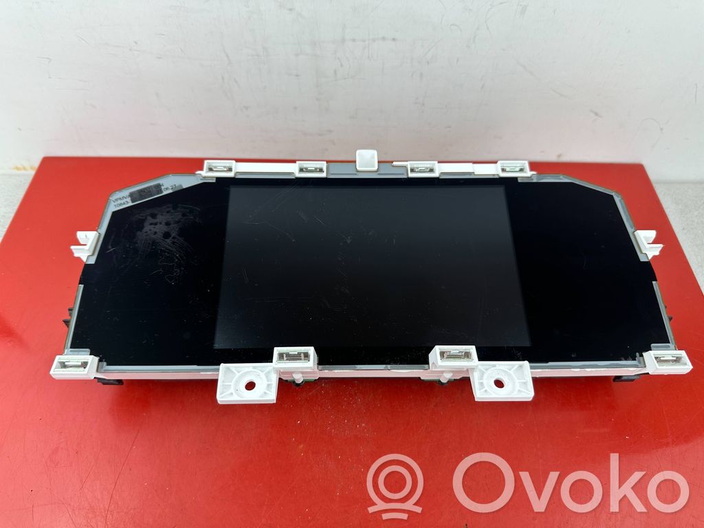 Volkswagen Polo VI Speedometer (instrument cluster) 