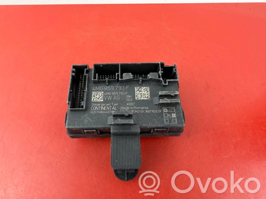 Audi A4 S4 B9 Door control unit/module 