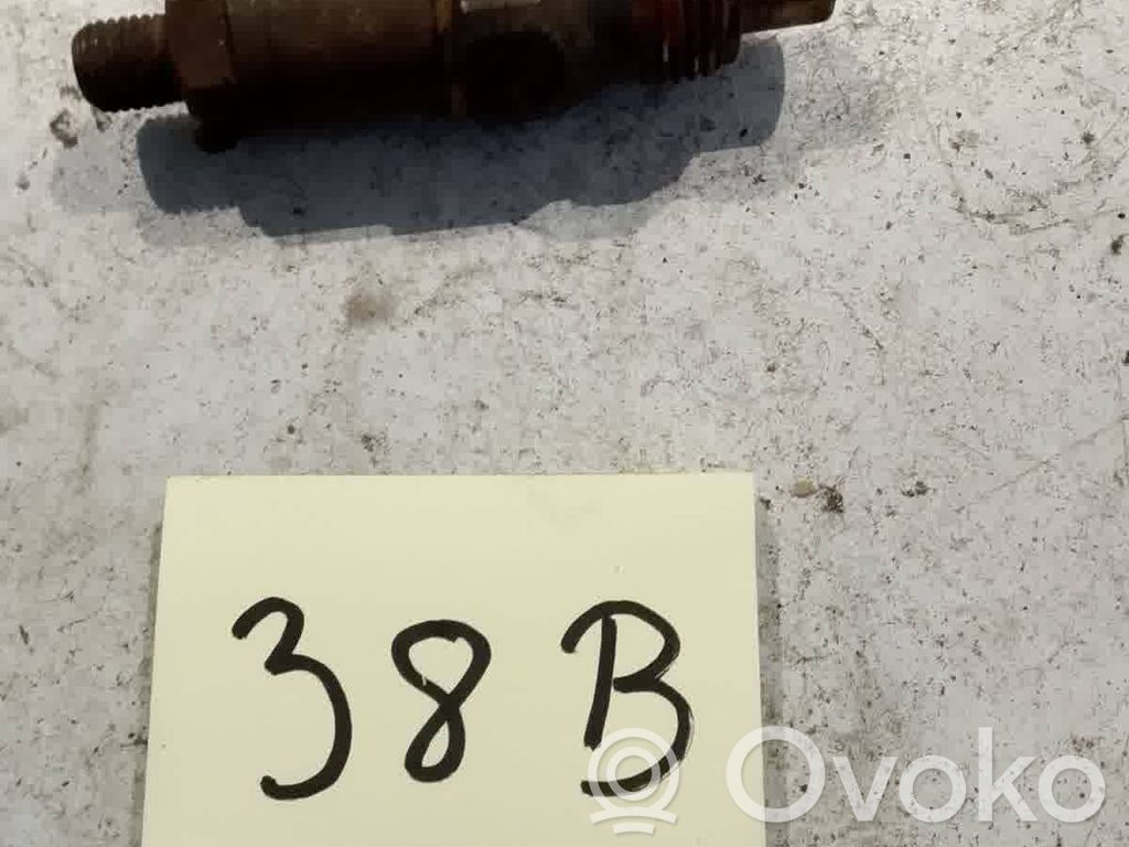 Volvo S40, V40 Fuel injector 