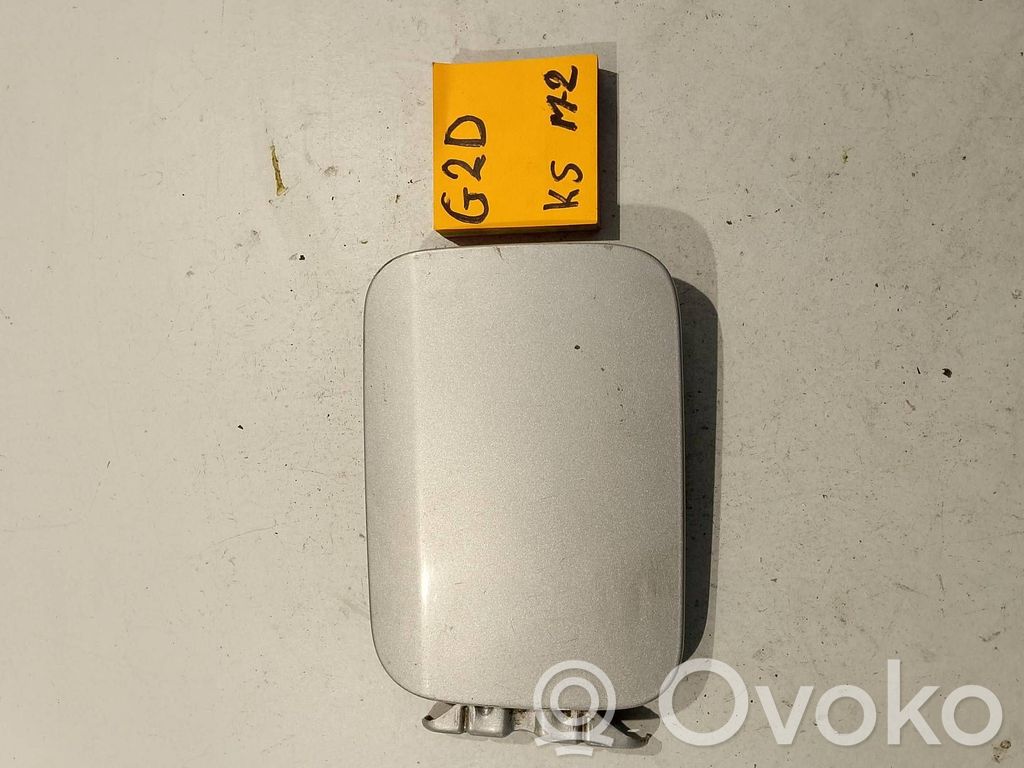 Mazda 323 Polttoainesäiliön korkki 