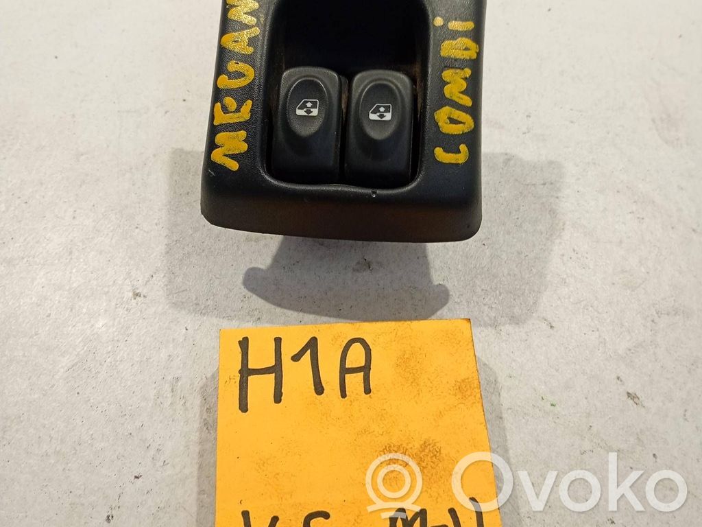 Renault Megane I Electric window control switch 