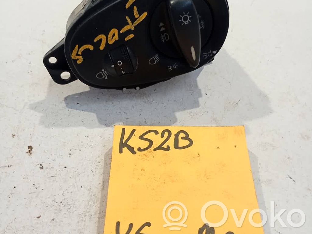 Ford Focus Light switch 