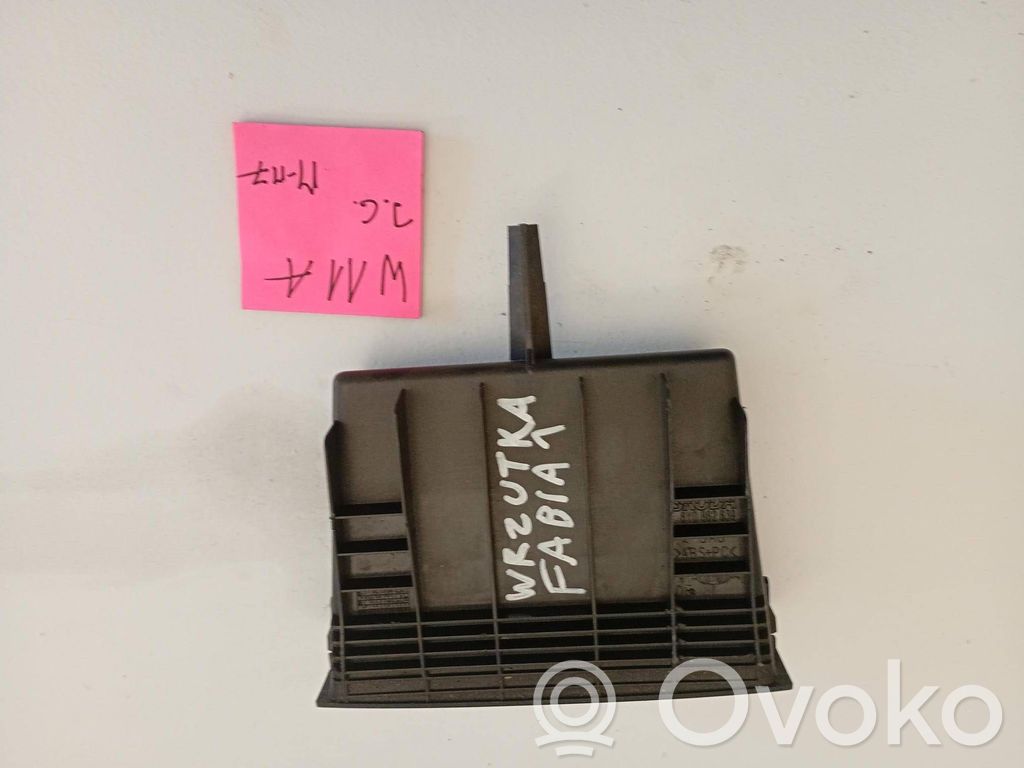 Skoda Fabia Mk1 (6Y) Central console control unit 