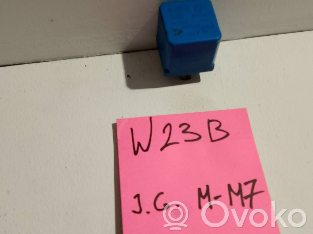 Opel Astra H Other relay 